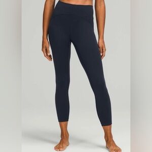 Lululemon Instill 25” High-Rise Leggings True Navy Blue Size 14
💎EUC Retail $118